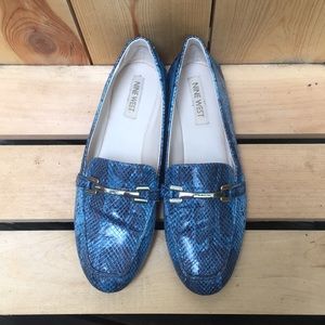 Nine West Turquoise Faux Snakeskin Shoes